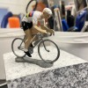 PAVÉ + CYCLISTE