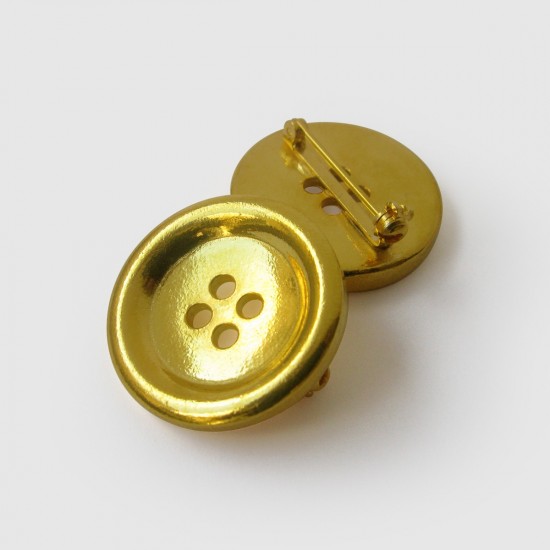 BUTTON BROOCH